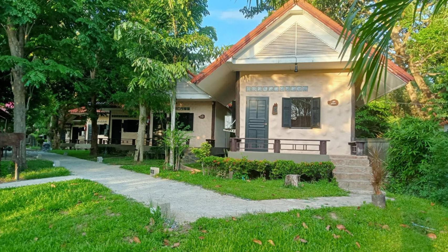 Payamai Resort Ban Nong Nam Khan Екстериор снимка