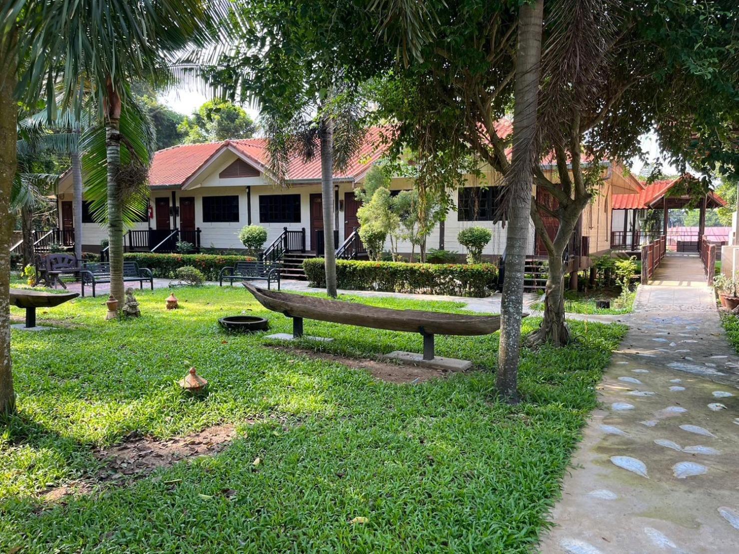Payamai Resort Ban Nong Nam Khan Екстериор снимка